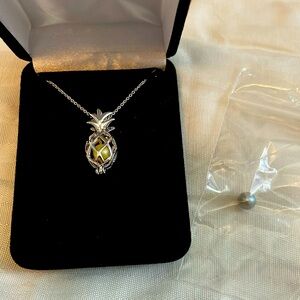 NEW Pineapple sterling silver pearl necklace interchangeable